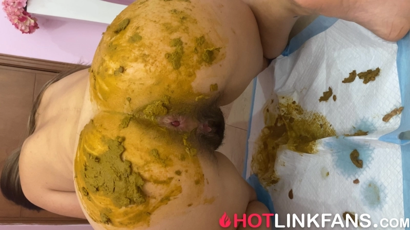 ElleClarkScatQueen – EATING MY SHIT,RUBBING IT ALL OVER MY BODY new extreme porn videos